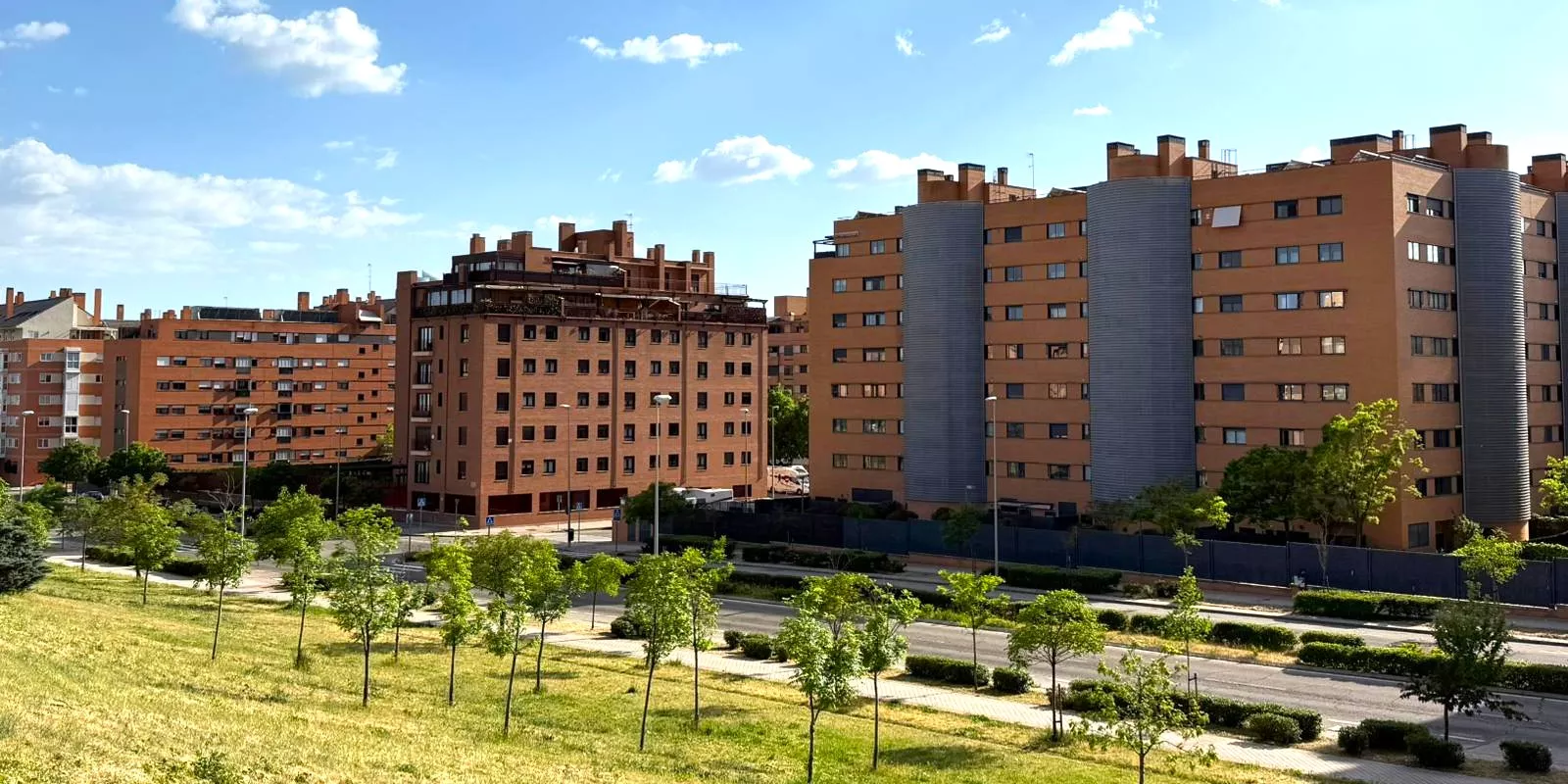Las Tablas: Oportunidades de Vida e Inversión en Madrid